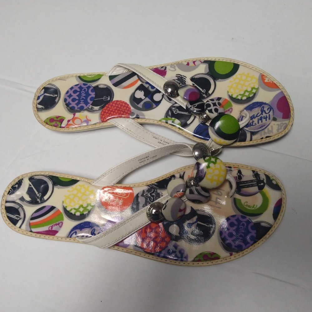 ❤️COACH DYAN 1941 Anniversary Multicolor Logo 7 Button Strap Flip Flops Size 9B